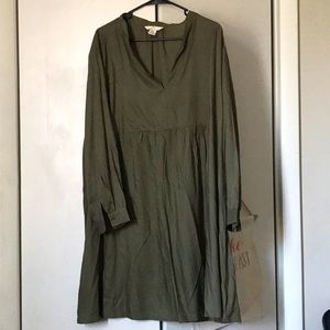 H&M midi, V neck long sleeve dress